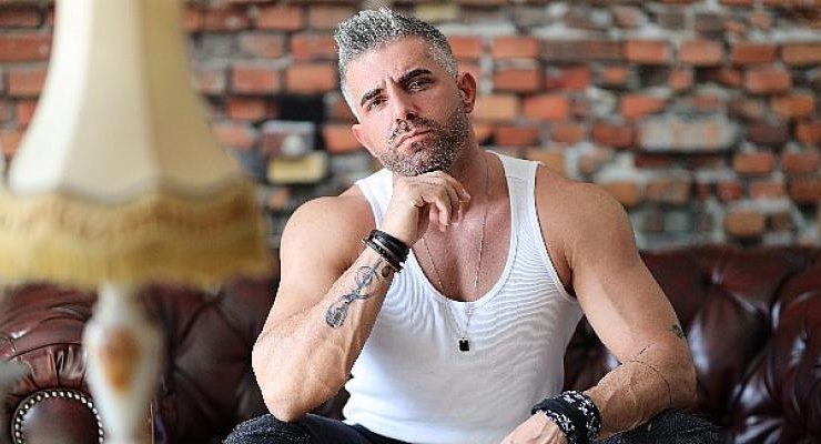 Mustafa Yılmaz’dan “Gülü Soldurmam”a Hollywood Tadında Klip