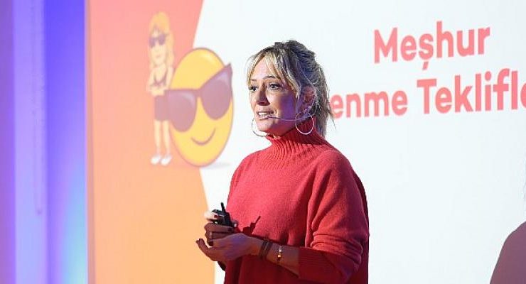 Saba Tümer ile “Kafayı Değiştir” üniversiteli gençlerle buluşuyor