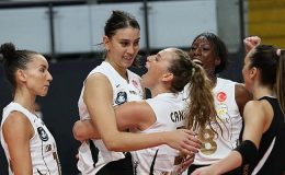 VakıfBank, evinde kazanarak başladı