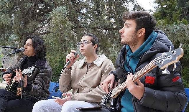 Keçiören'deki Kütüphanede Yeni Yıl Coşkusu